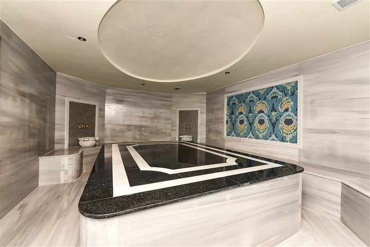 Zweizimmerwohnung im neuen Komplex des Zentrums von Alanya