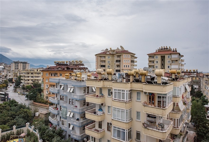 Zweizimmerwohnung im neuen Komplex des Zentrums von Alanya