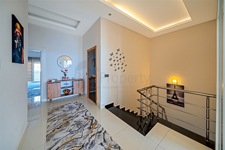 3+1 Wohnung mit Meerblick in Tosmur