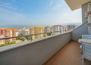 3+1 Wohnung mit Meerblick in Tosmur
