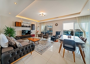 3+1 Wohnung mit Meerblick in Tosmur