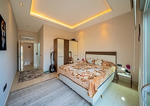 3+1 Wohnung mit Meerblick in Tosmur