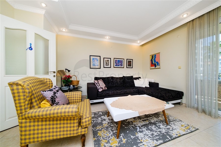 2+1 Wohnung in der Nähe von Kleopatra Beach