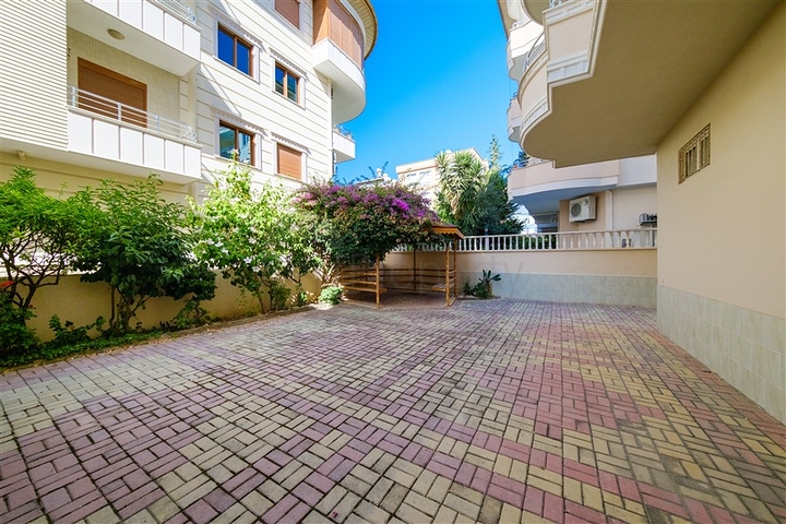 2+1 Wohnung in der Nähe von Kleopatra Beach