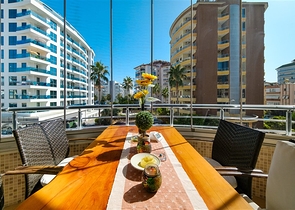 2+1 Wohnung in der Nähe von Kleopatra Beach