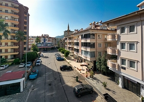 2+1 Wohnung in der Nähe von Kleopatra Beach