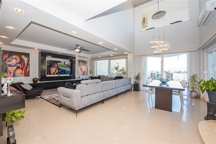 Alles neu - 3+1 Villa für einen ruhigen Aufenthalt und Urlaub in Kargicak/Alanya