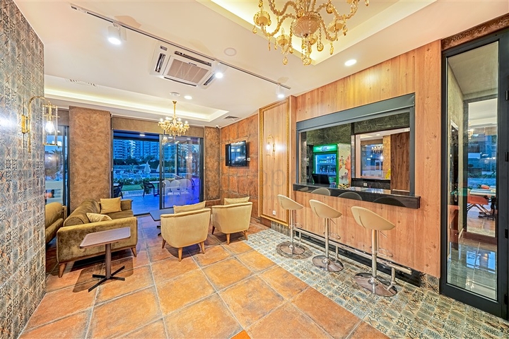 1+1 Wohnung in einem der besten Komplexe von Avsallar