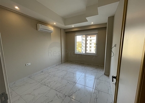 1+1 Wohnung in einem der besten Komplexe von Avsallar