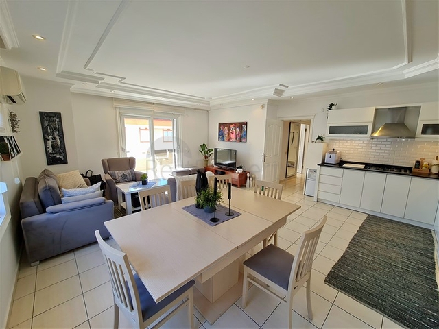 Penthouse 3+1 mit der Möglichkeit einer Aufenthaltserlaubnis