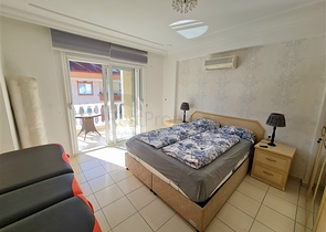 Penthouse 3+1 mit der Möglichkeit einer Aufenthaltserlaubnis