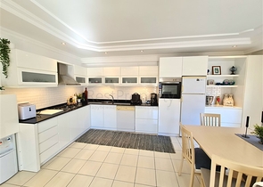 Penthouse 3+1 mit der Möglichkeit einer Aufenthaltserlaubnis