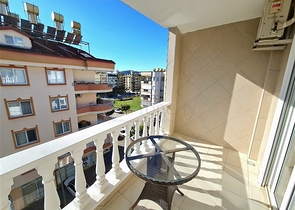 Penthouse 3+1 mit der Möglichkeit einer Aufenthaltserlaubnis