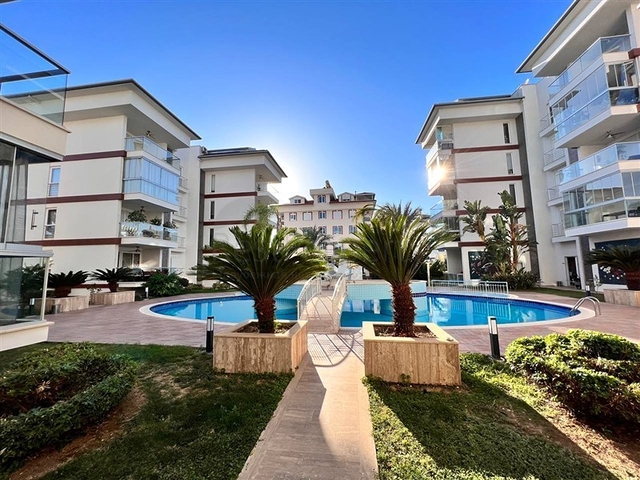 Gemütliche 2+1-Wohnung mit Möbeln im Stadtteil Oba