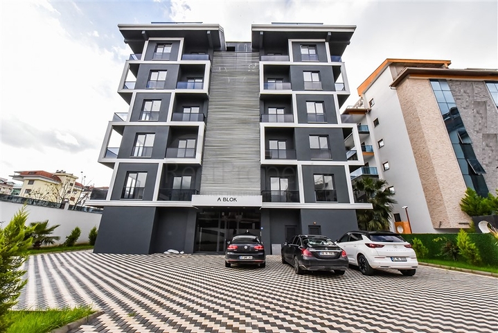 Wohnung mit 1+1 Grundriss, 100m vom Mittelmeer entfernt im Stadtteil Kestel