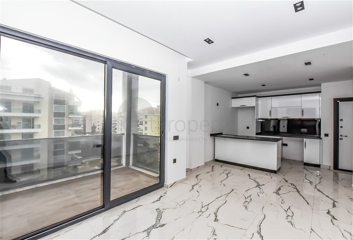 Wohnung mit 1+1 Grundriss, 100m vom Mittelmeer entfernt im Stadtteil Kestel