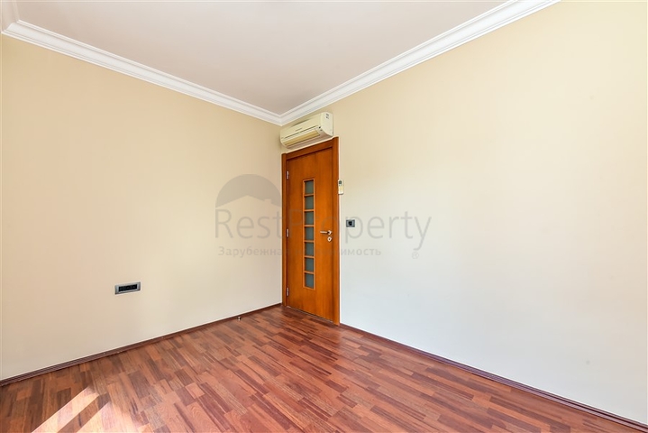 2+1 Luxuswohnung in erster Linie im Zentrum von Alanya