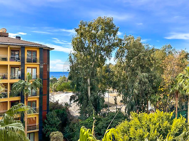 2+1 Luxuswohnung in erster Linie im Zentrum von Alanya