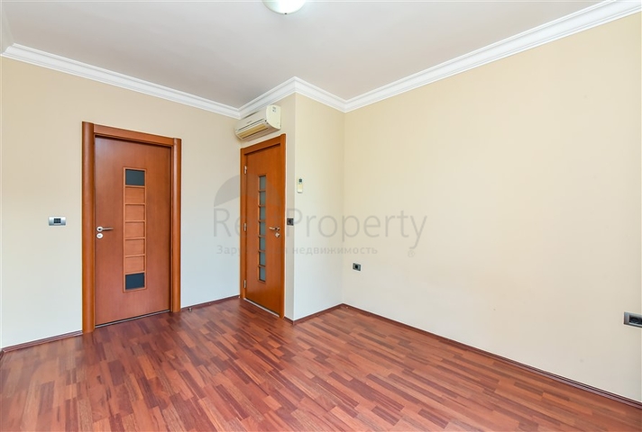 2+1 Luxuswohnung in erster Linie im Zentrum von Alanya