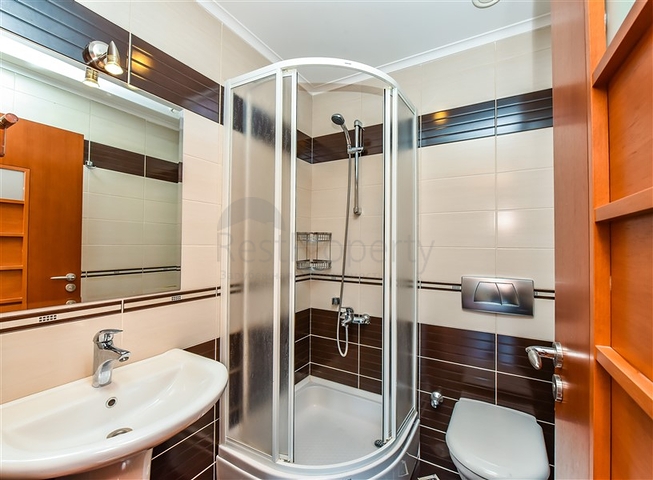 2+1 Luxuswohnung in erster Linie im Zentrum von Alanya