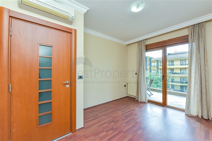 2+1 Luxuswohnung in erster Linie im Zentrum von Alanya