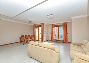 2+1 Luxuswohnung in erster Linie im Zentrum von Alanya