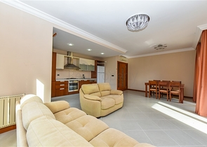 2+1 Luxuswohnung in erster Linie im Zentrum von Alanya