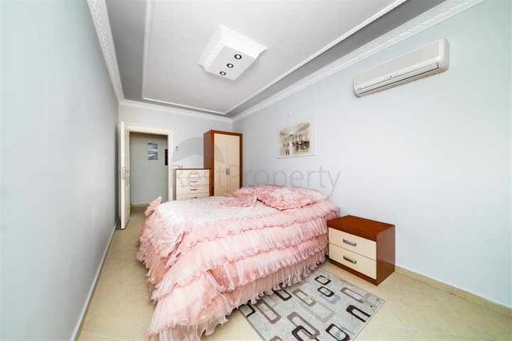 Möblierte 2+1-Wohnung im Zentrum von Alanya