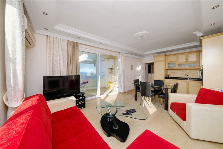 3+1 Penthouse mit Panoramablick auf das Meer in der Region Konakli