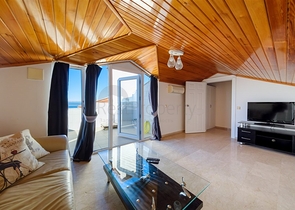 3+1 Penthouse mit Panoramablick auf das Meer in der Region Konakli