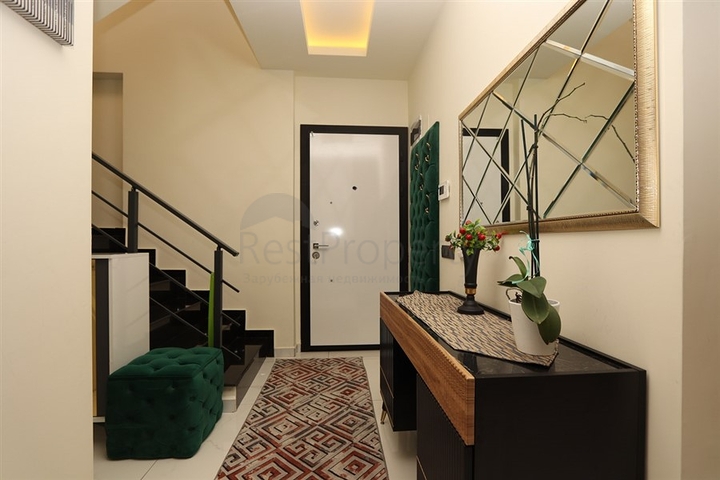 Dreizimmerwohnung 300 Meter vom Kleopatra-Strand entfernt