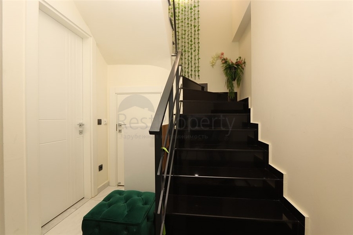 Dreizimmerwohnung 300 Meter vom Kleopatra-Strand entfernt