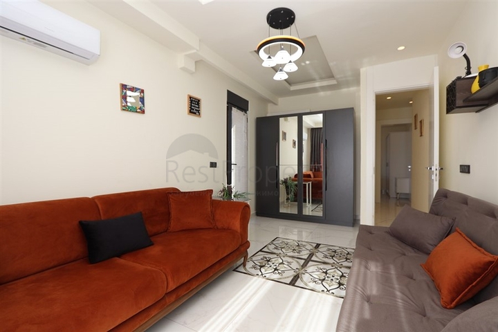 Dreizimmerwohnung 300 Meter vom Kleopatra-Strand entfernt