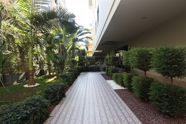 Dreizimmerwohnung 300 Meter vom Kleopatra-Strand entfernt