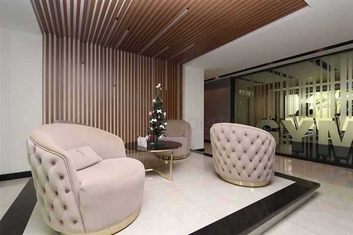 Dreizimmerwohnung 300 Meter vom Kleopatra-Strand entfernt