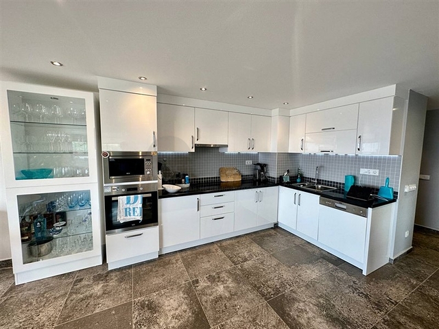 3+1 in der Gegend von Dschikkilli