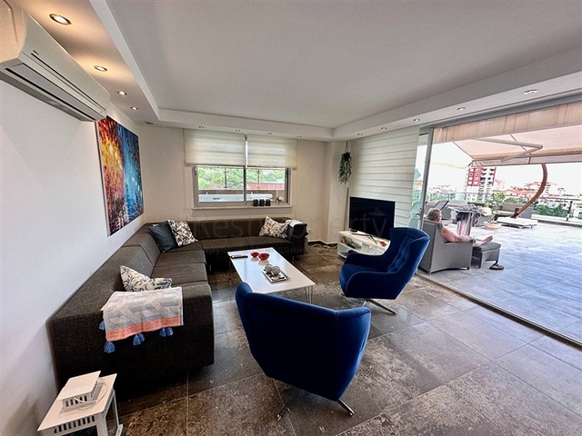 3+1 in der Gegend von Dschikkilli