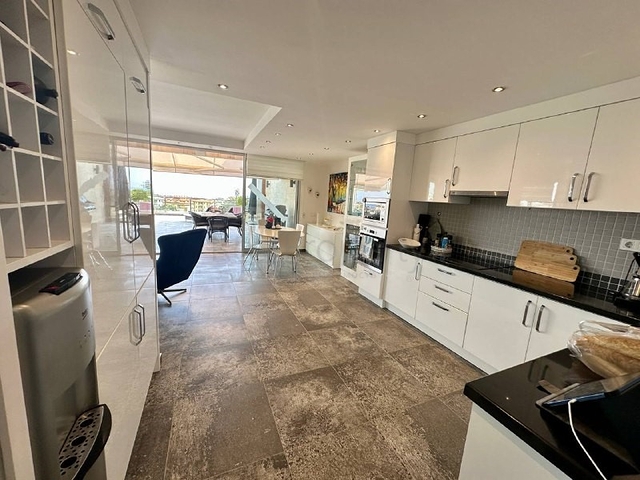 3+1 in der Gegend von Dschikkilli