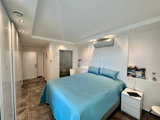 3+1 in der Gegend von Dschikkilli