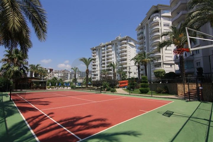 Möblierte 2+1-Wohnung in Dschikkilli