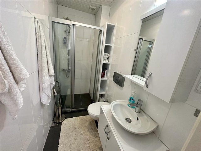 Möblierte 2+1-Wohnung in Dschikkilli