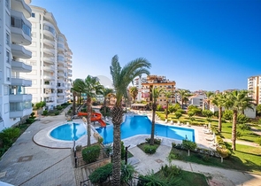 Möblierte 2+1-Wohnung in Dschikkilli