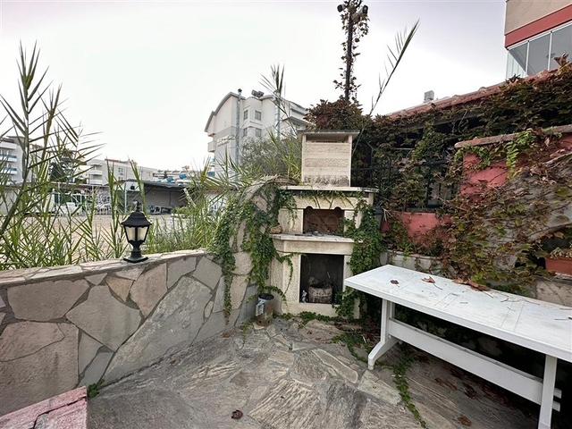 Geräumiges Penthouse 3+2 in der Nähe von Oba