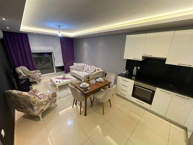 Zweizimmerwohnung mit schöner Aussicht auf die Infrastruktur