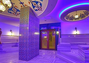 Zweizimmerwohnung mit schöner Aussicht auf die Infrastruktur