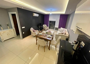 Zweizimmerwohnung mit schöner Aussicht auf die Infrastruktur