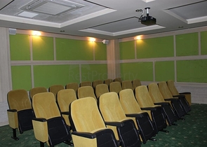 Zweizimmerwohnung mit schöner Aussicht auf die Infrastruktur