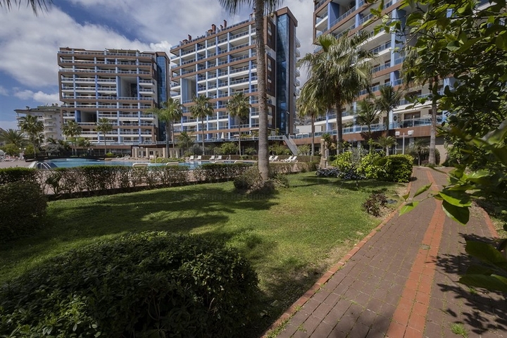 Geräumige 1+1 Wohnung in der zentralen Gegend von Alanya