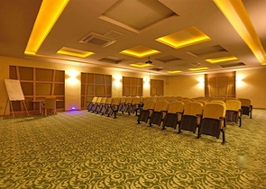 Geräumige 1+1 Wohnung in der zentralen Gegend von Alanya