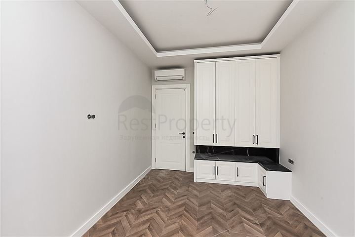 Wohnung mit Meerblick an der ersten Küste